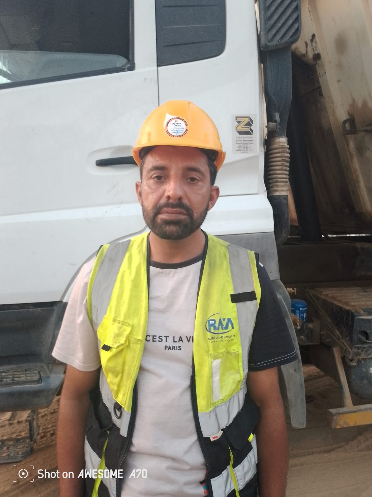 employee-photo