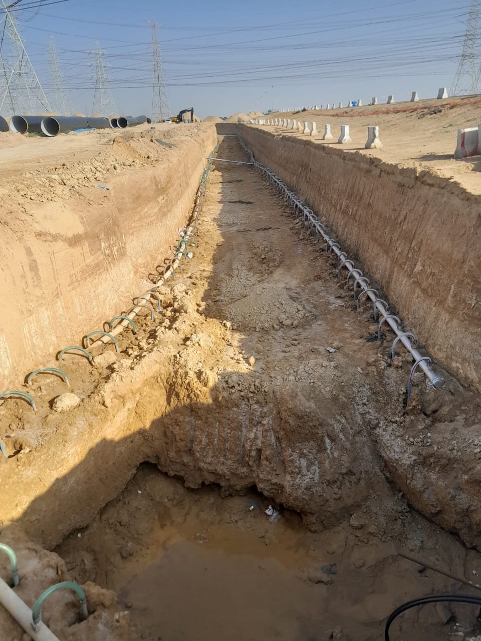 صورة مشروع ﻣﺸﺮوع ﺗﻮرﻳﺪ وﺗﻨﻔﻴﺬ ﻧﻈﺎم ﻧﻘﻞ اﻟﻤﻴﺎه ﻣﻦ ﺣﻘﻞ ﻣﻴﺎه اﻟﻄﻔﻴﺢ اﻟﻰ ﺧﺰاﻧﺎت ﻣﺤﻄﺎت اﻟﺠﺒﻴﻞ